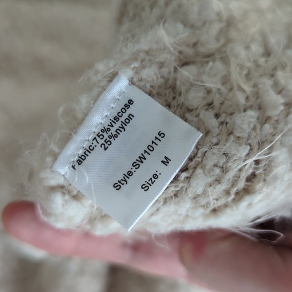 Long Boucle Cardigan - Picture 5 of 5